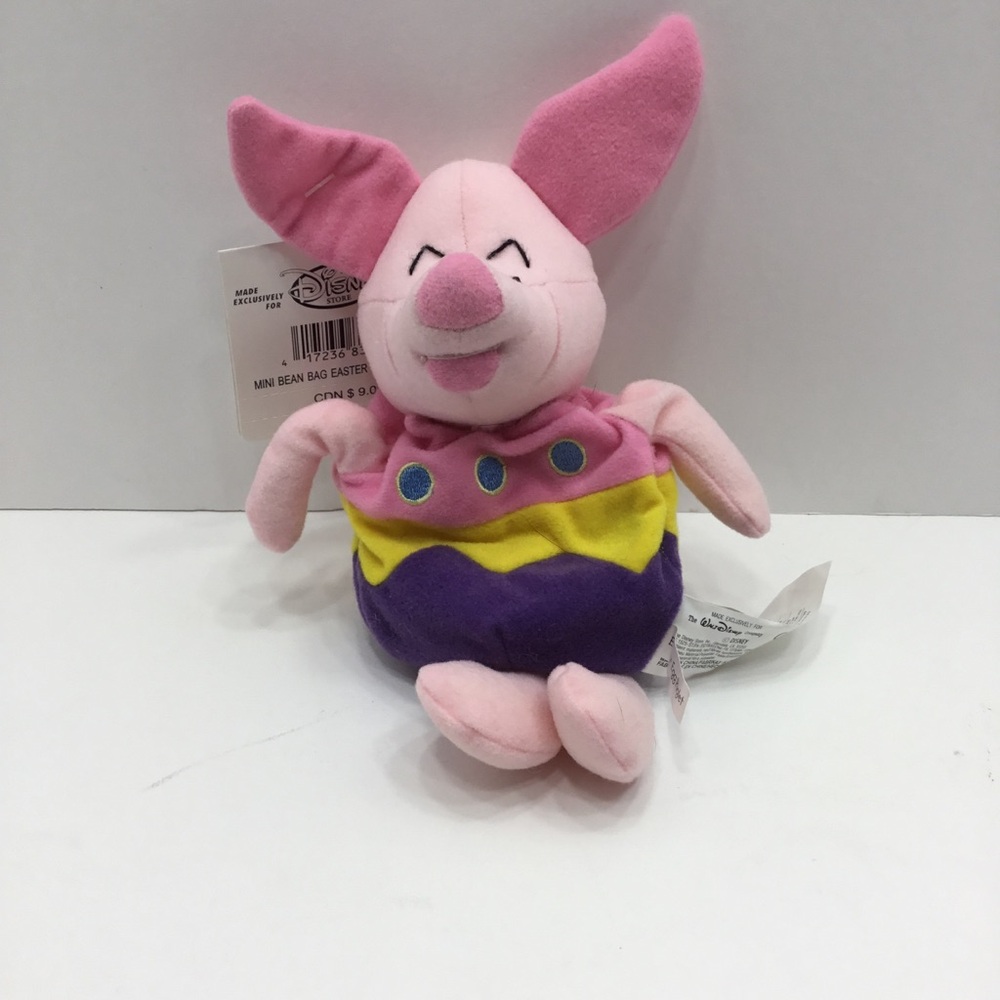 Vintage Disney Plush Easter Egg Piglet‎